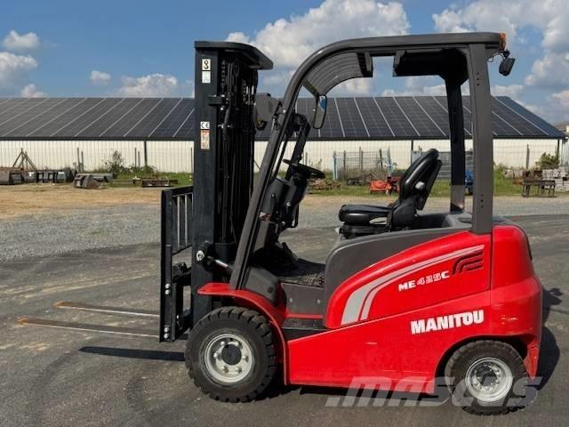 Manitou ME 425 Wózki elektryczne