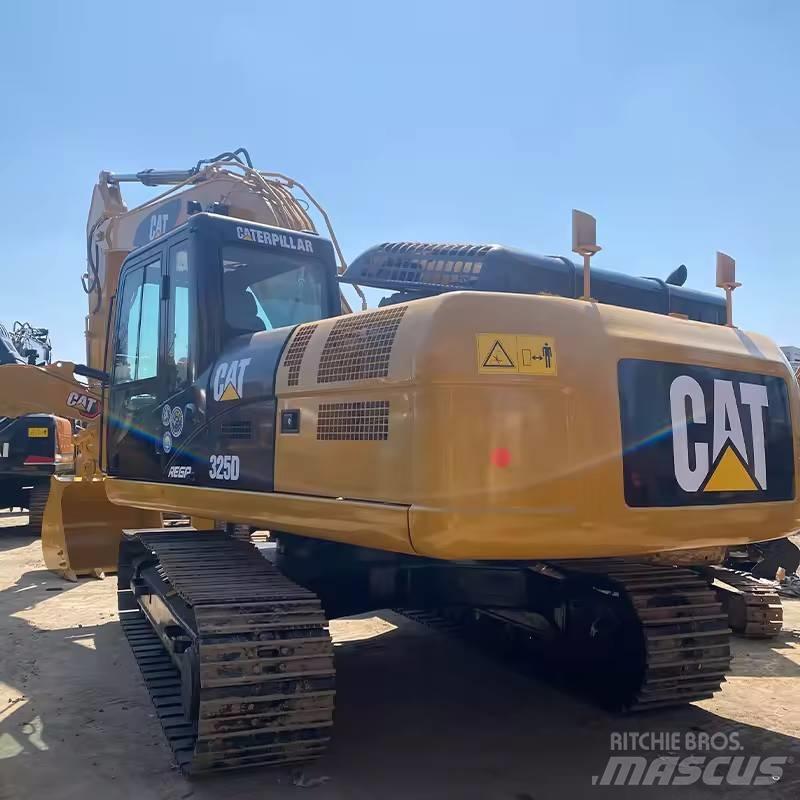 CAT 325 D Koparki gąsienicowe