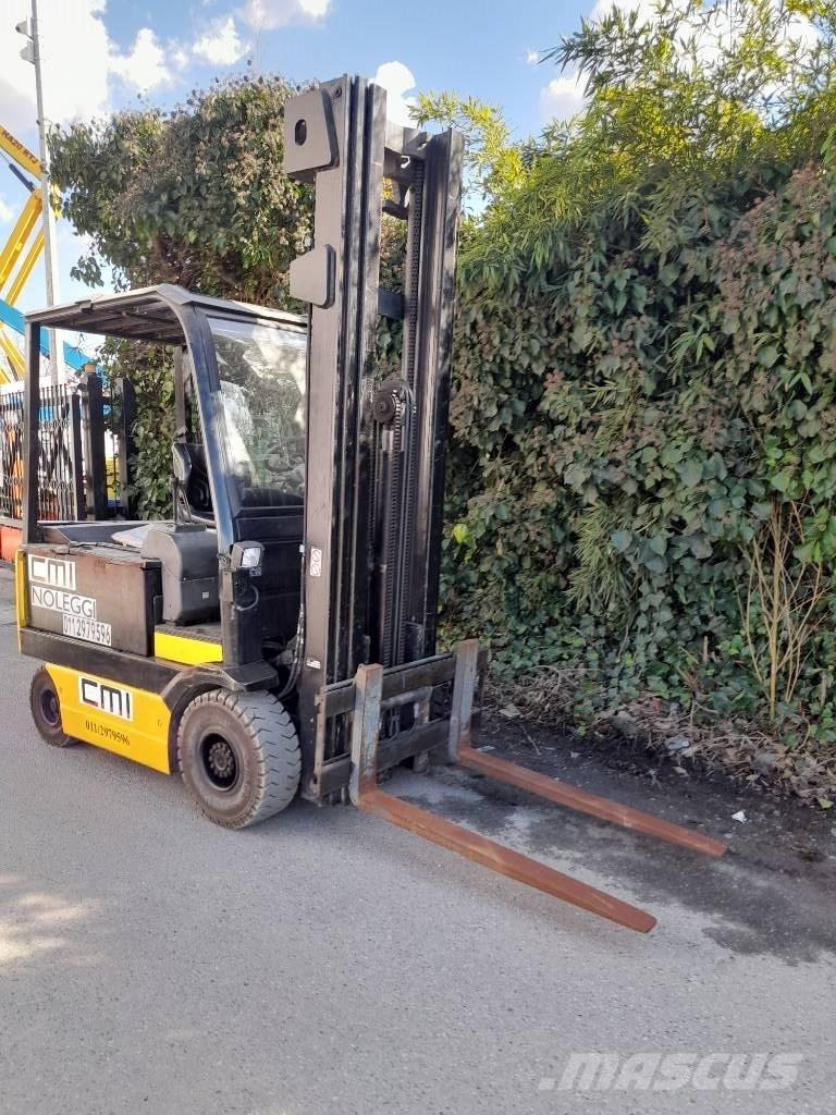 OM E 25 C Wózki elektryczne