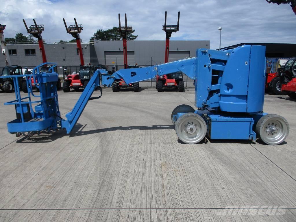 JLG E300AJP (180) Kompaktowe samojezdne wysięgniki podnośnikowe