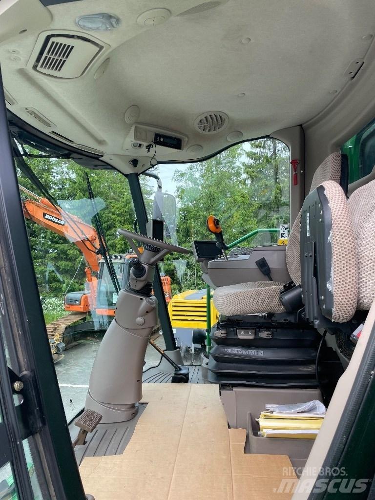 John Deere W 540 Kombajny zbożowe