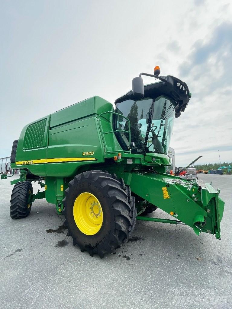 John Deere W 540 Kombajny zbożowe