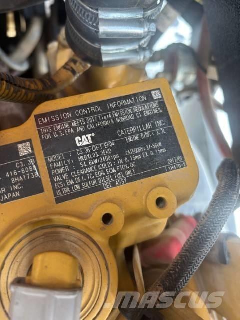 CAT 906 Ładowarki kołowe