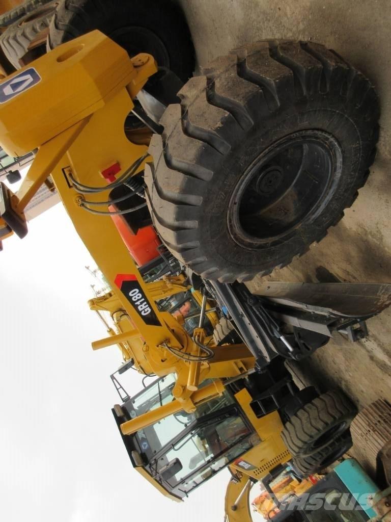 XCMG GR 180 Równiarki