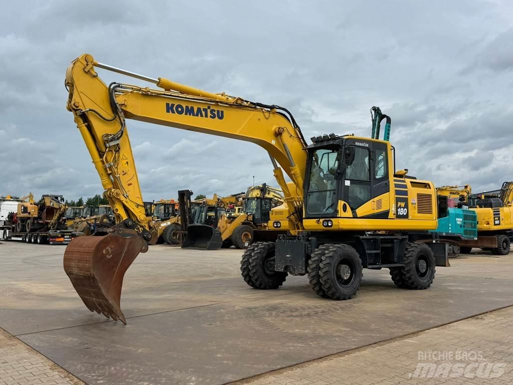 Komatsu PW180-11 Koparki kołowe