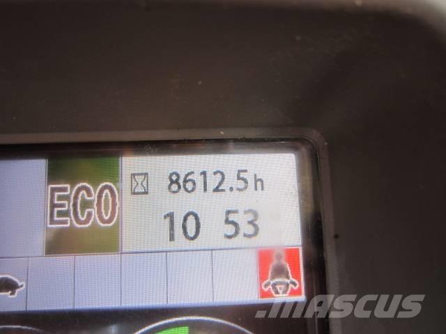 Hitachi ZX 135 Koparki gąsienicowe