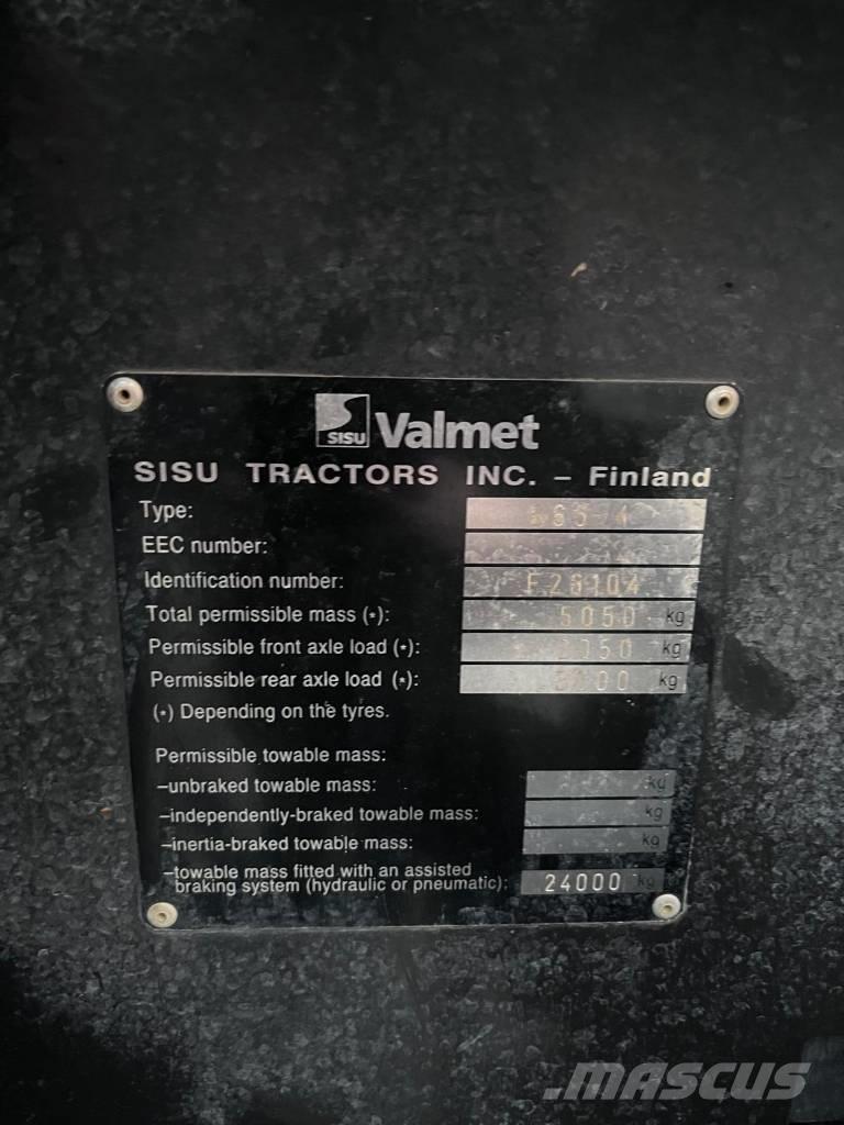 Sisu Valmet 665 Ciągniki rolnicze