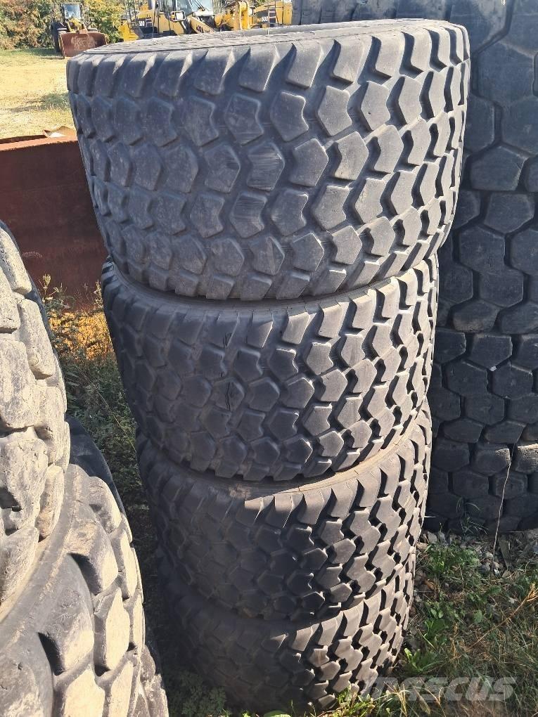 Aeolus 600/50R22.5 Opony, koła i felgi