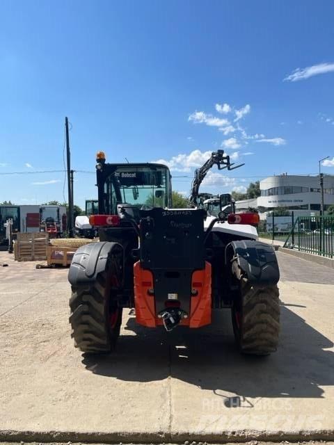 Bobcat TL38.70HF Ładowarki teleskopowe
