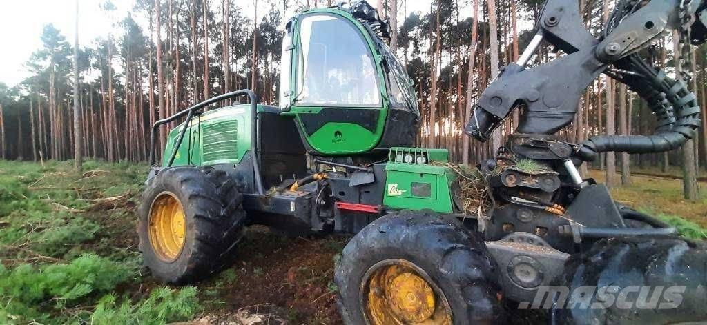 John Deere 1270 E Harwestery