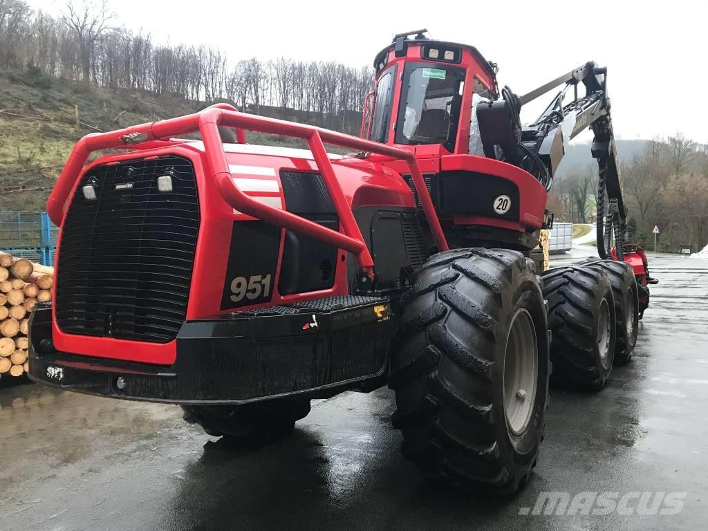 Komatsu 951 Harwestery