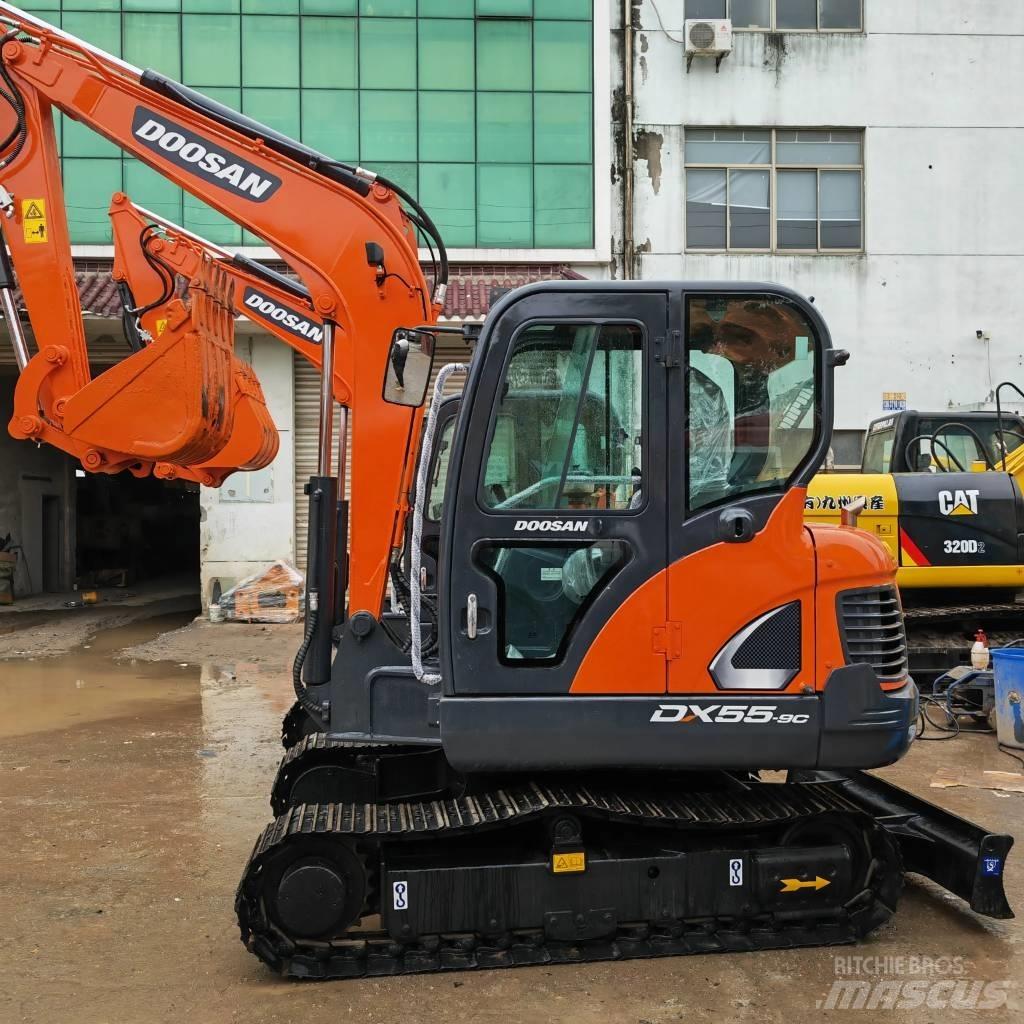 Doosan DX55 Minikoparki