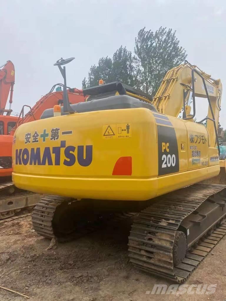 Komatsu PC 200-8 Koparki gąsienicowe