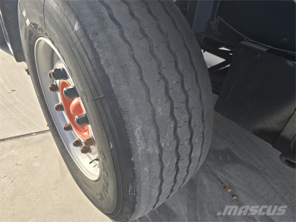  [div] DAF TT2100DH Ciągniki terminalowe