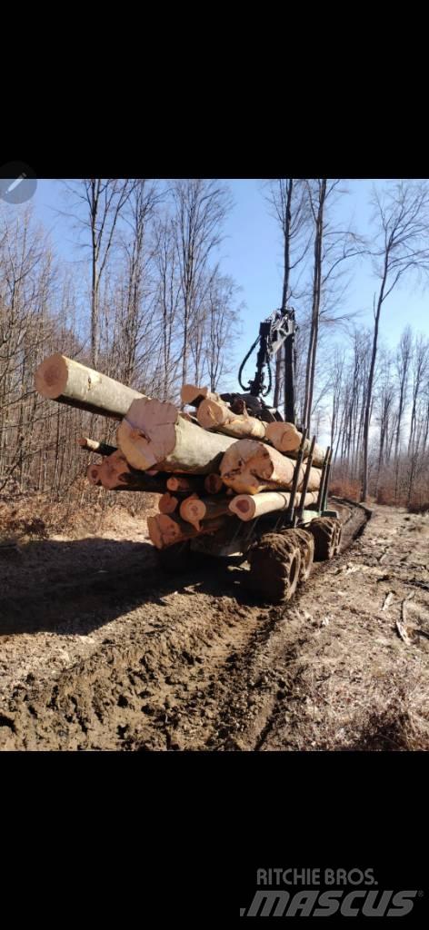 John Deere 1110 Forwardery