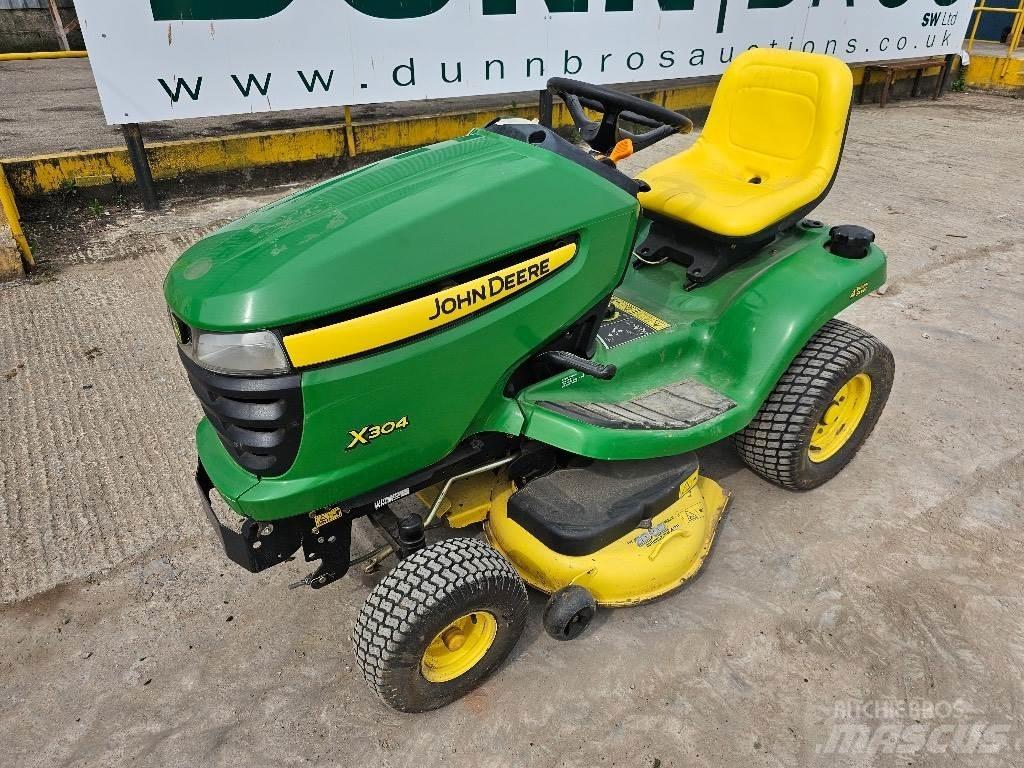 John Deere X 304 Kosiarki ogrodowe