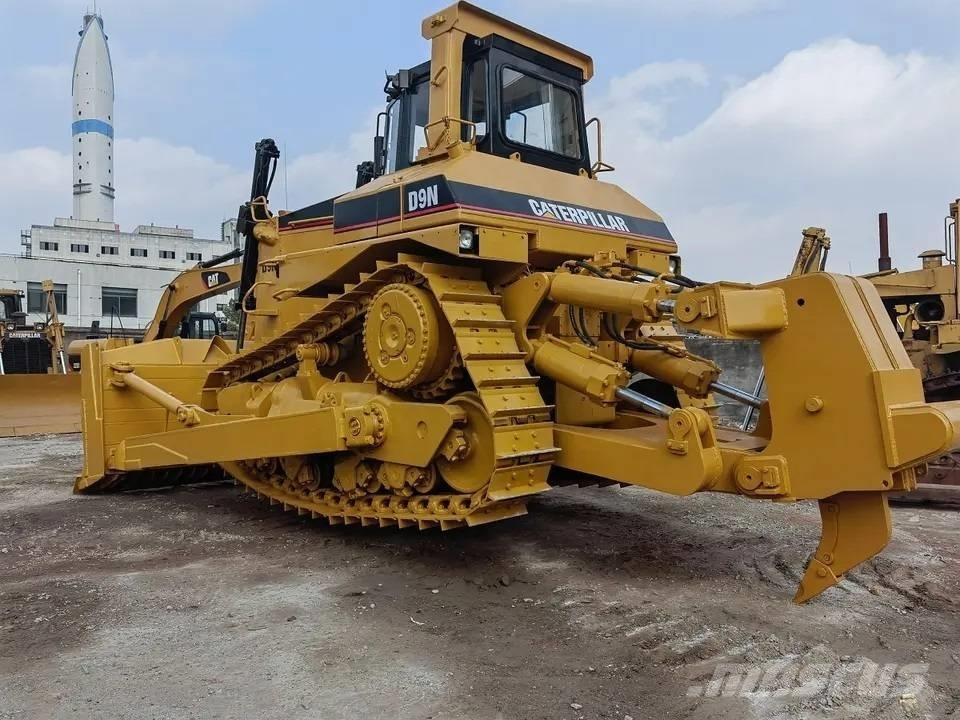 CAT D9N Spycharki gąsienicowe