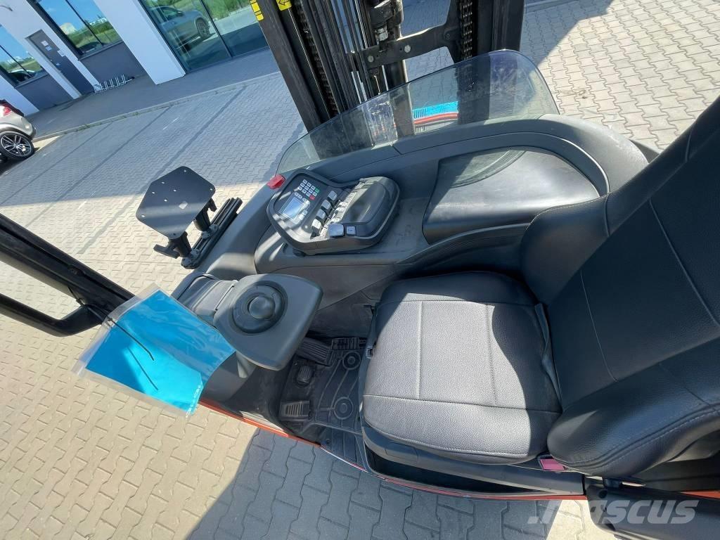 Toyota RRE140H Wózki widłowe wysokiego składowania