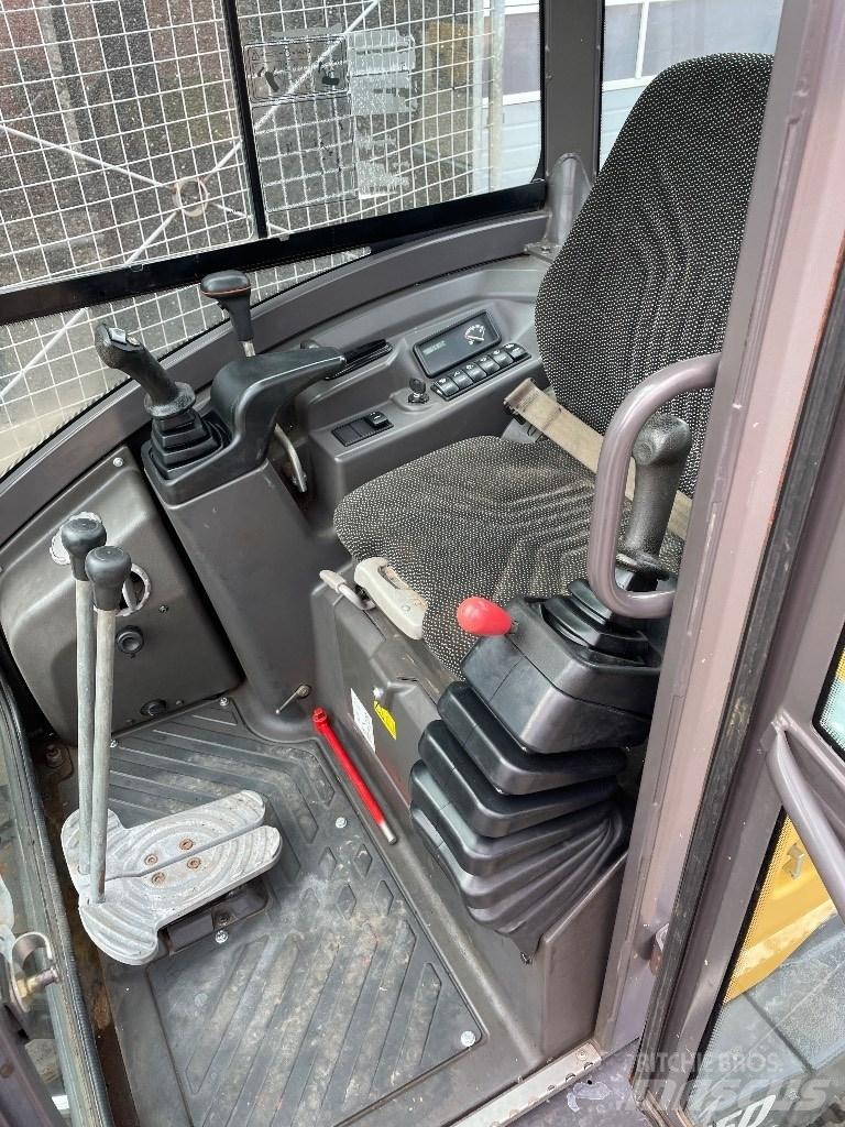 Volvo ECR25D Minikoparki
