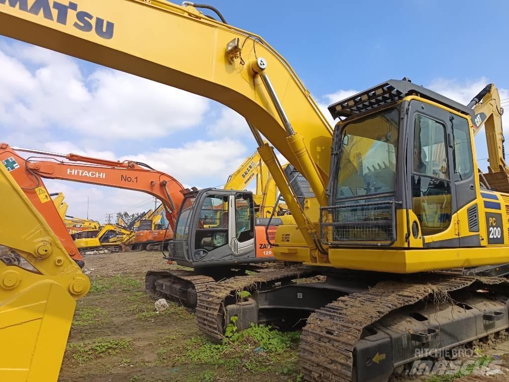 Komatsu PC 200-8 Koparki gąsienicowe