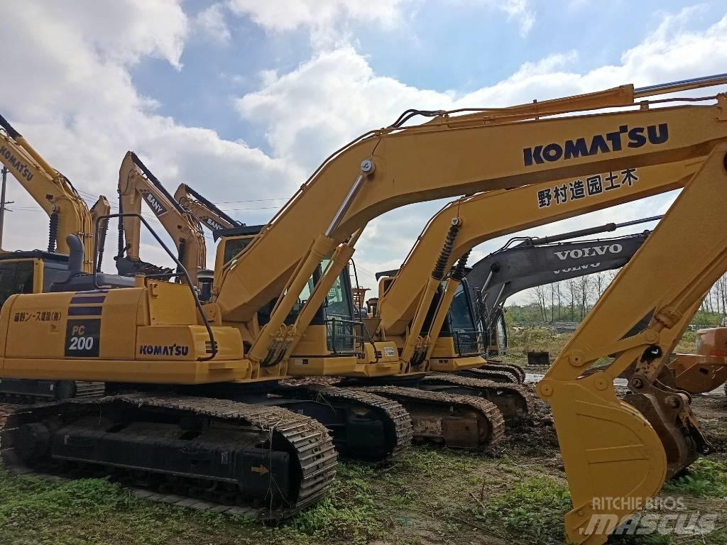 Komatsu PC 200-8 Koparki gąsienicowe