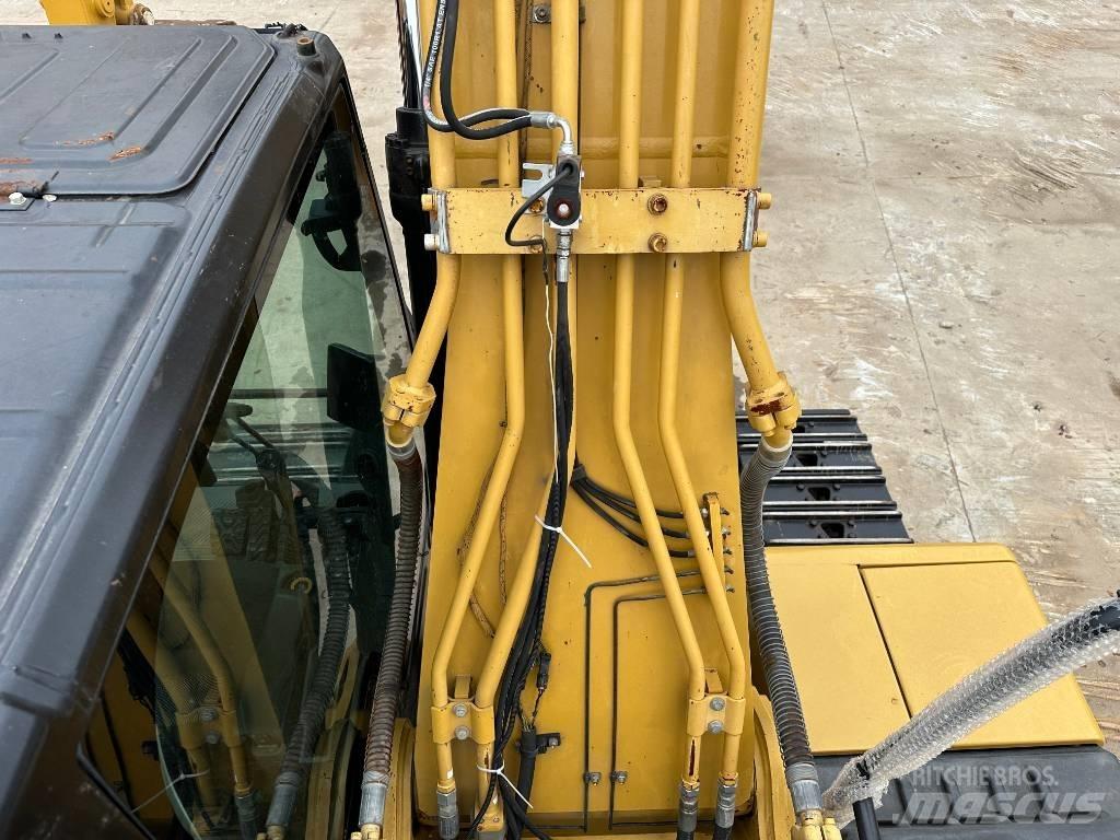 CAT 323GC Koparki gąsienicowe