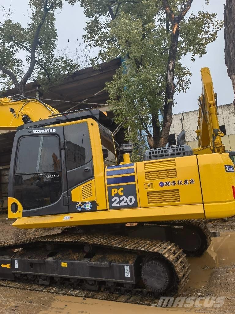 Komatsu PC 220-8 Koparki gąsienicowe