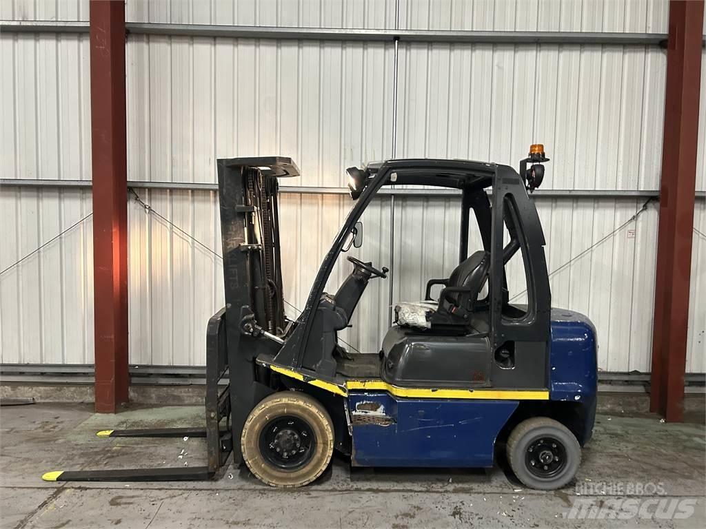 Nissan Y1D2A25Q Wózki Diesla