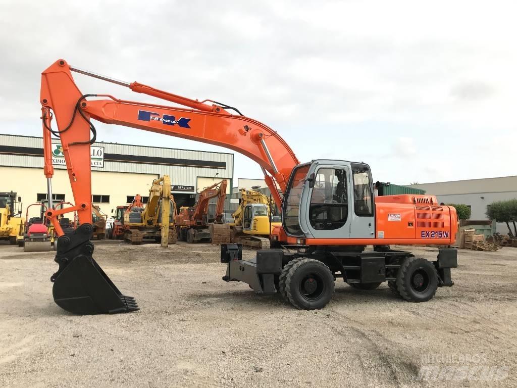 Fiat-Kobelco EX215W Koparki kołowe