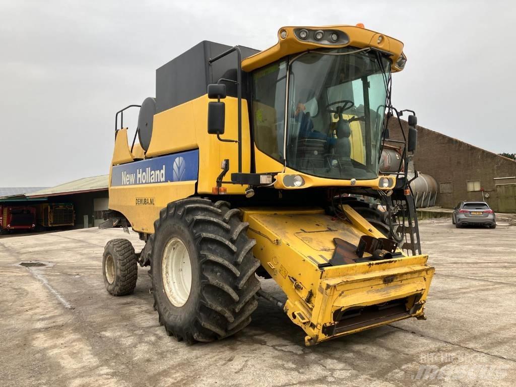 New Holland CS 6080 Kombajny zbożowe