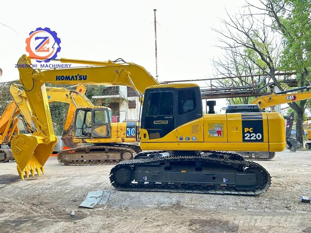 Komatsu PC 220-7 Koparki gąsienicowe