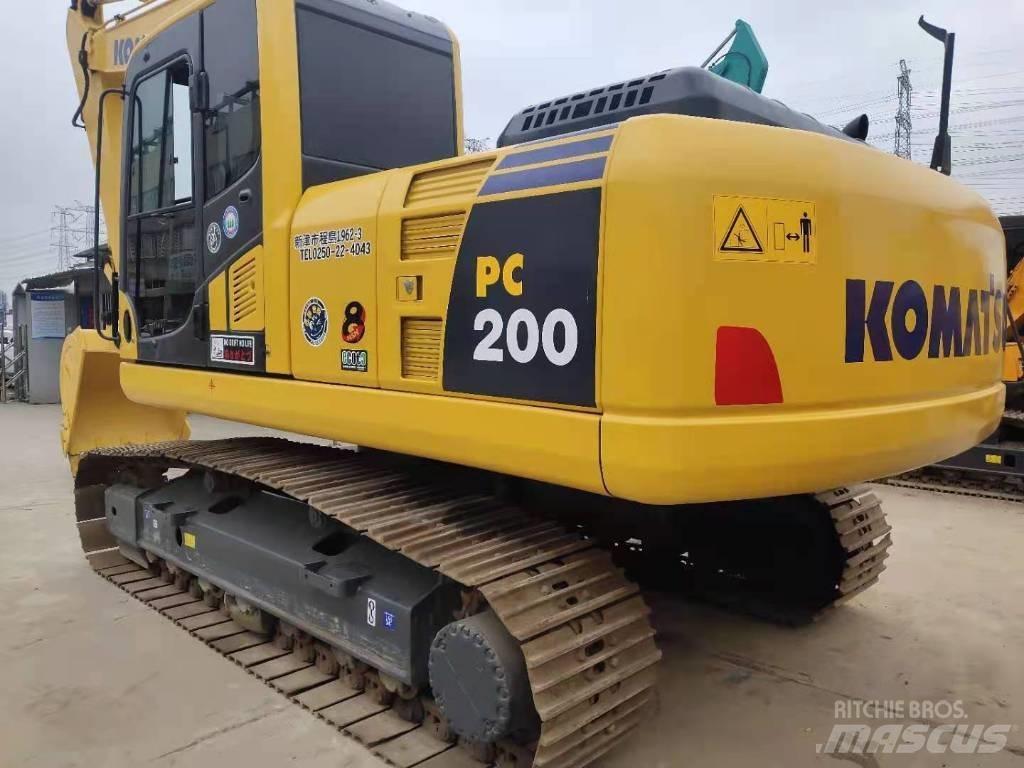 Komatsu PC 200 Koparki gąsienicowe