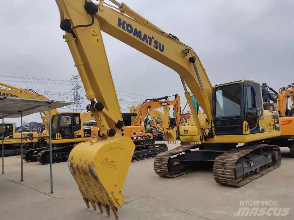 Komatsu PC 200 Koparki gąsienicowe