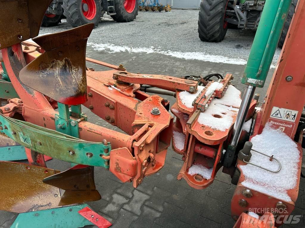 Kverneland EG100 Pługi