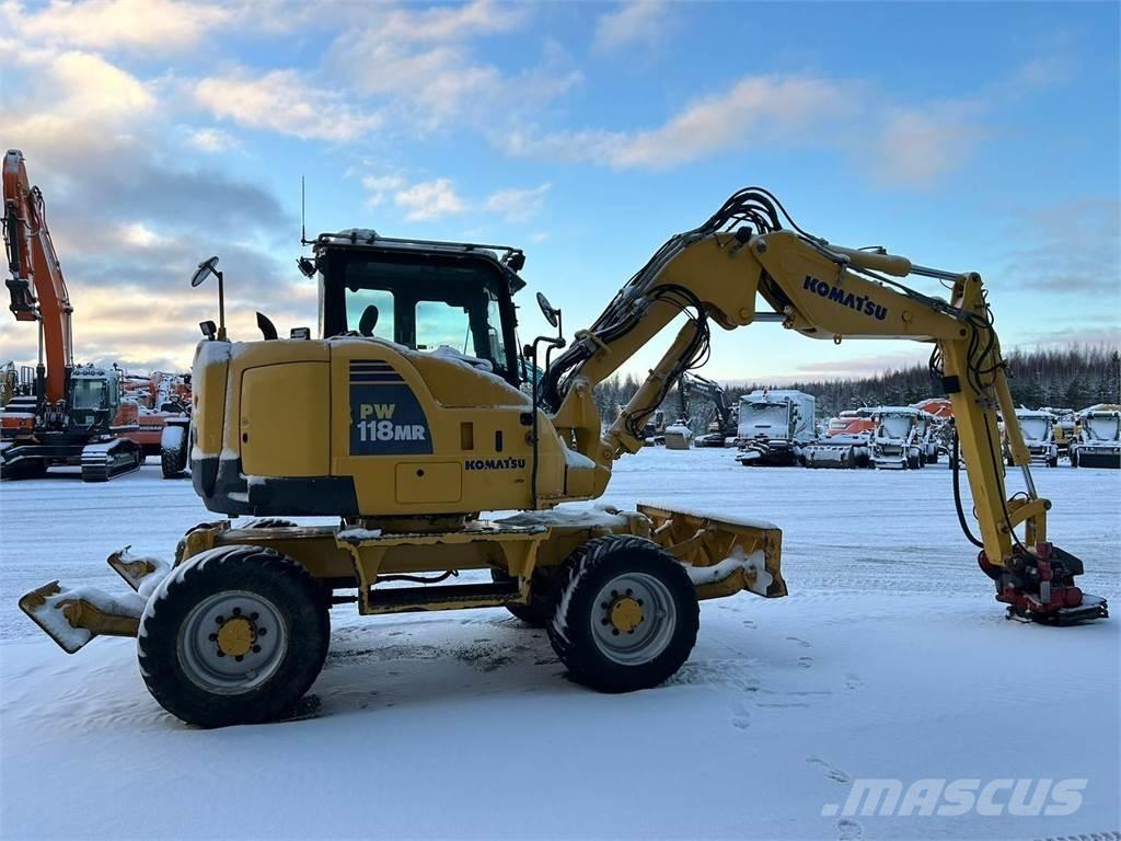 Komatsu PW118MR-8 Koparki kołowe