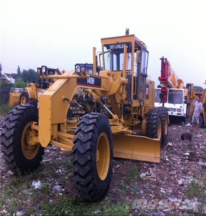 CAT 140 H II Równiarki