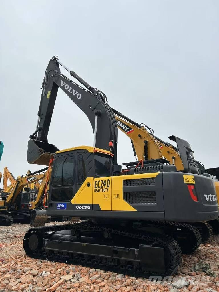 Volvo EC 240 Koparki gąsienicowe