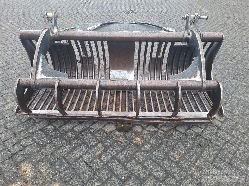 Volvo BM L 30 Karmniki dla zwierzat