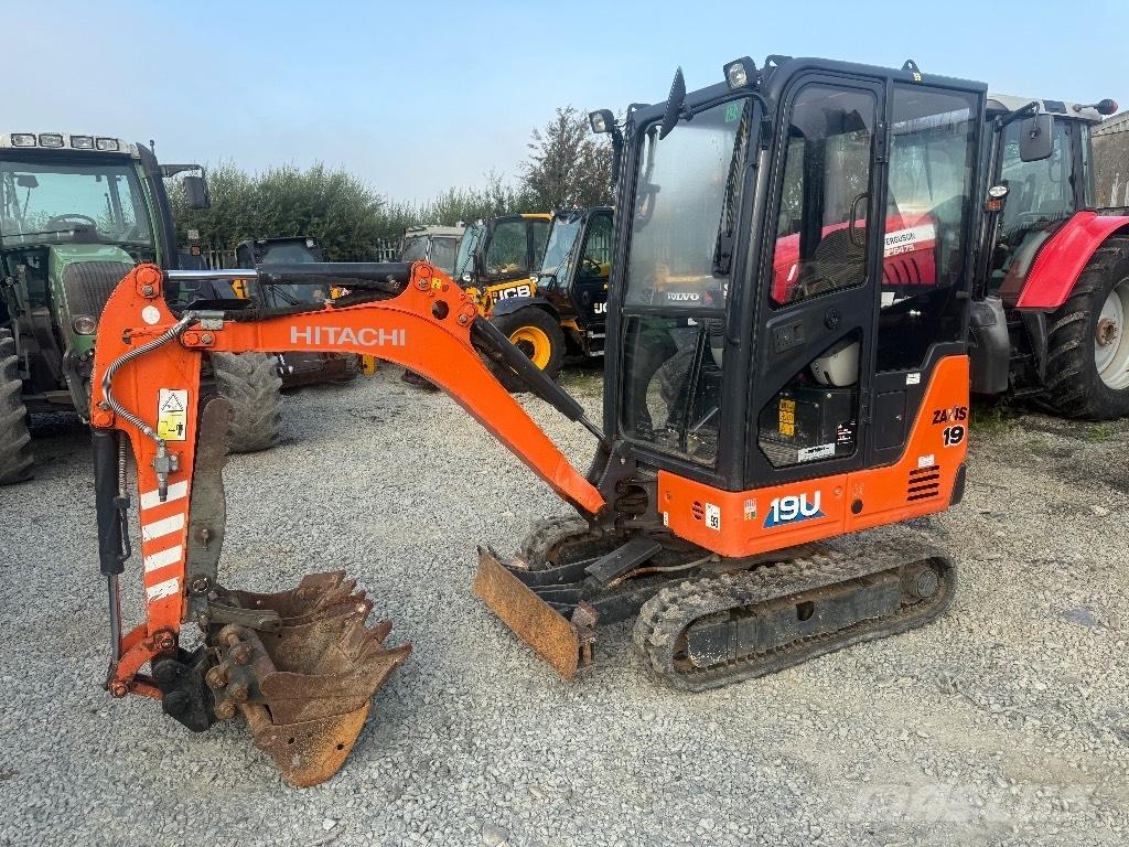 Hitachi ZX 19-5 Minikoparki