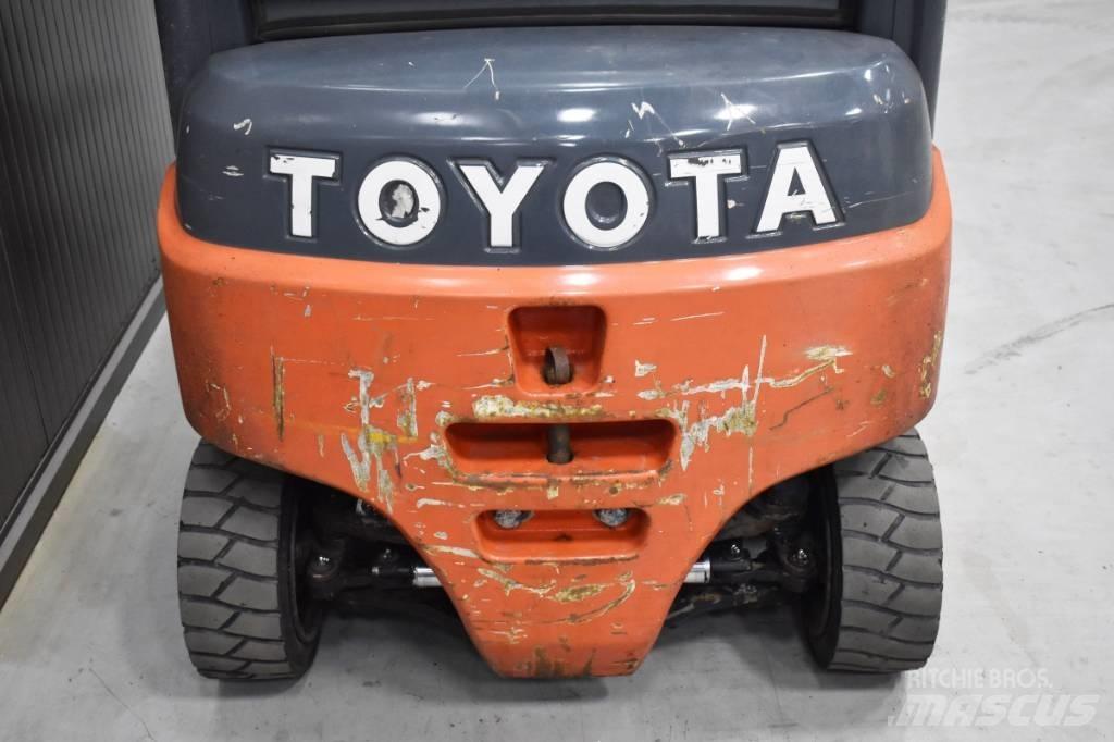 Toyota 8FBM16T Wózki elektryczne