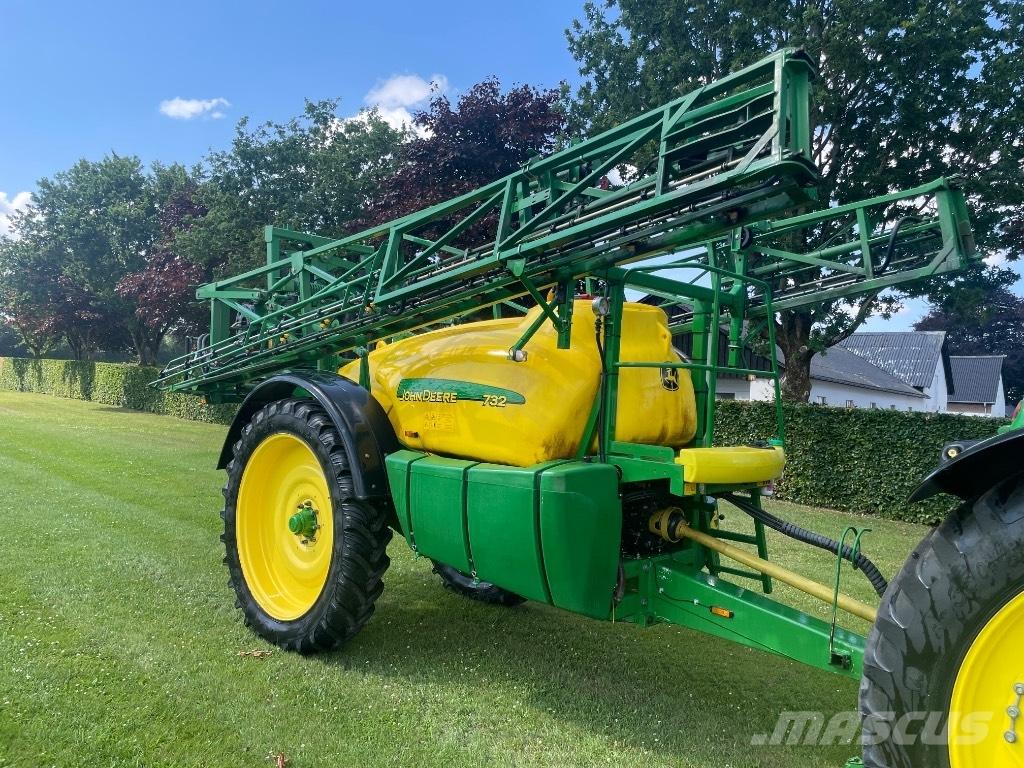 John Deere 732 Opryskiwacze zaczepiane