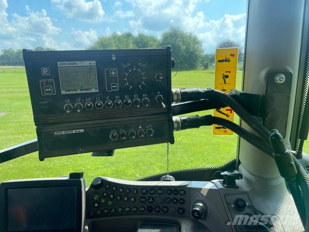 John Deere 732 Opryskiwacze zaczepiane