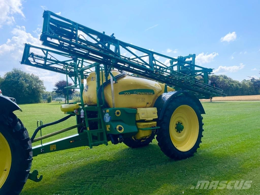 John Deere 732 Opryskiwacze zaczepiane