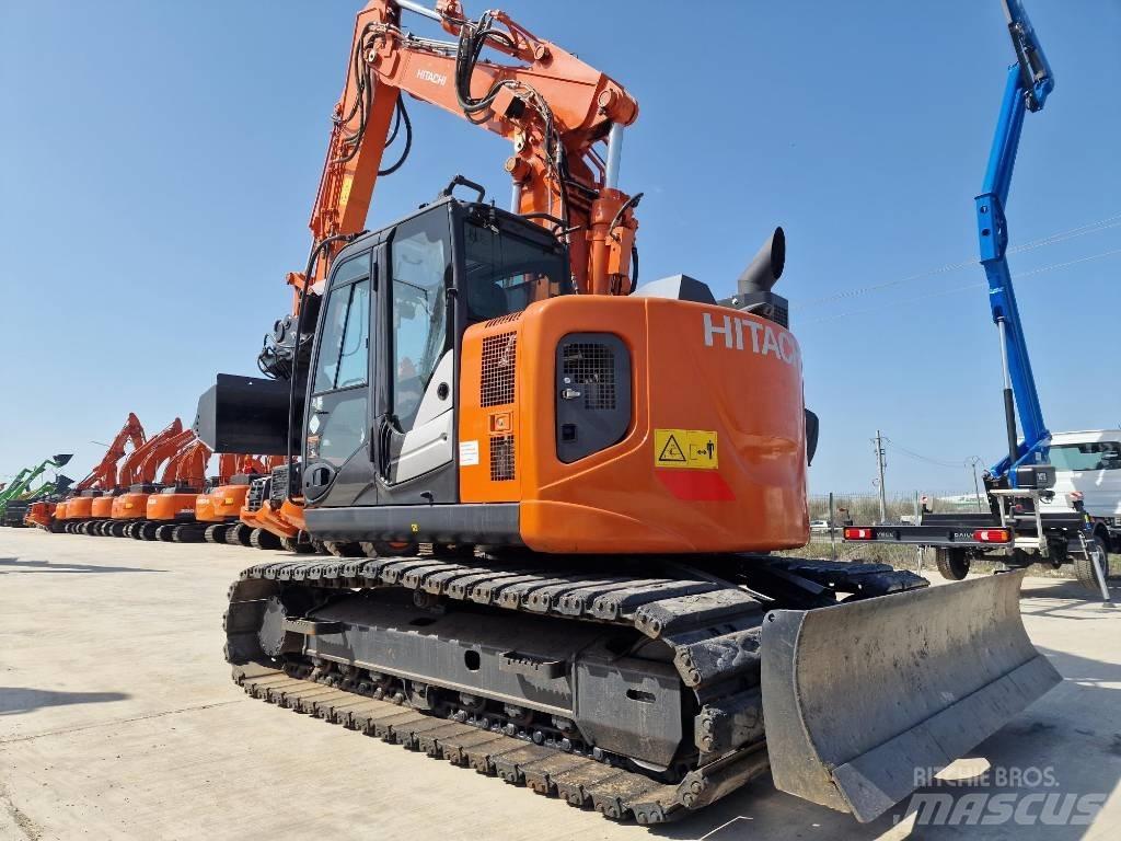 Hitachi ZX135-6 Koparki gąsienicowe