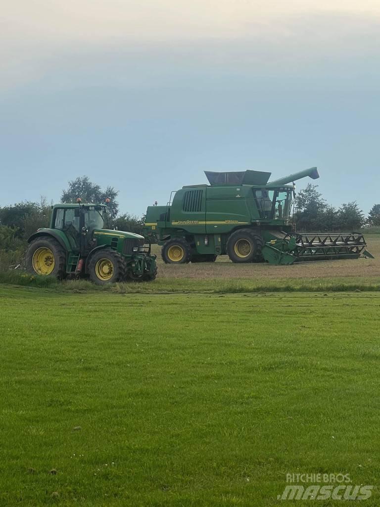 John Deere 9780 CTS Kombajny zbożowe