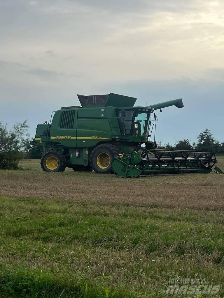John Deere 9780 CTS Kombajny zbożowe