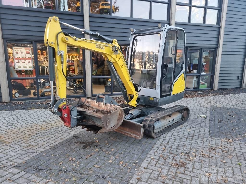 Wacker Neuson ET 24 Minikoparki