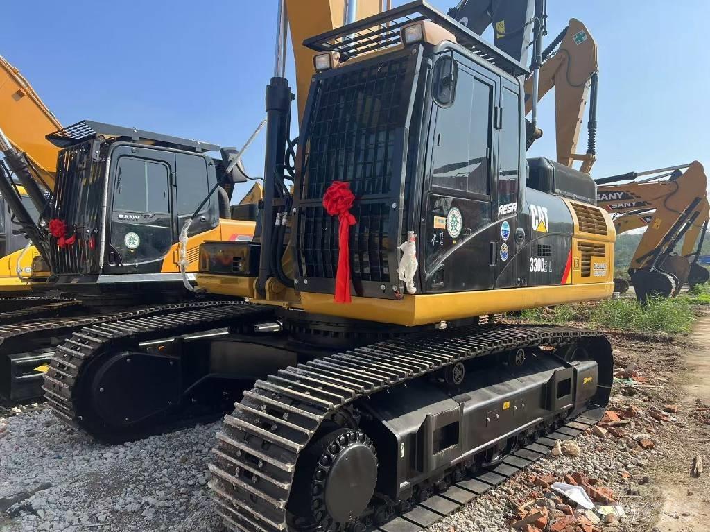 CAT 330 D Koparki gąsienicowe