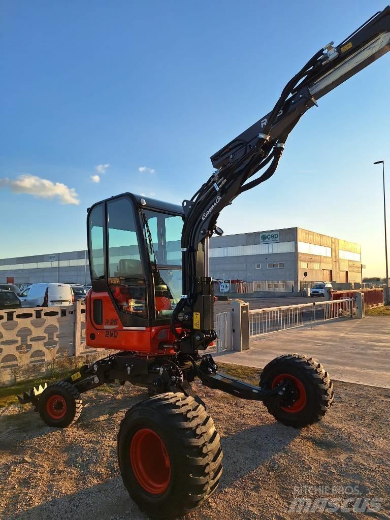 Euromach R25 Koparki specjalne