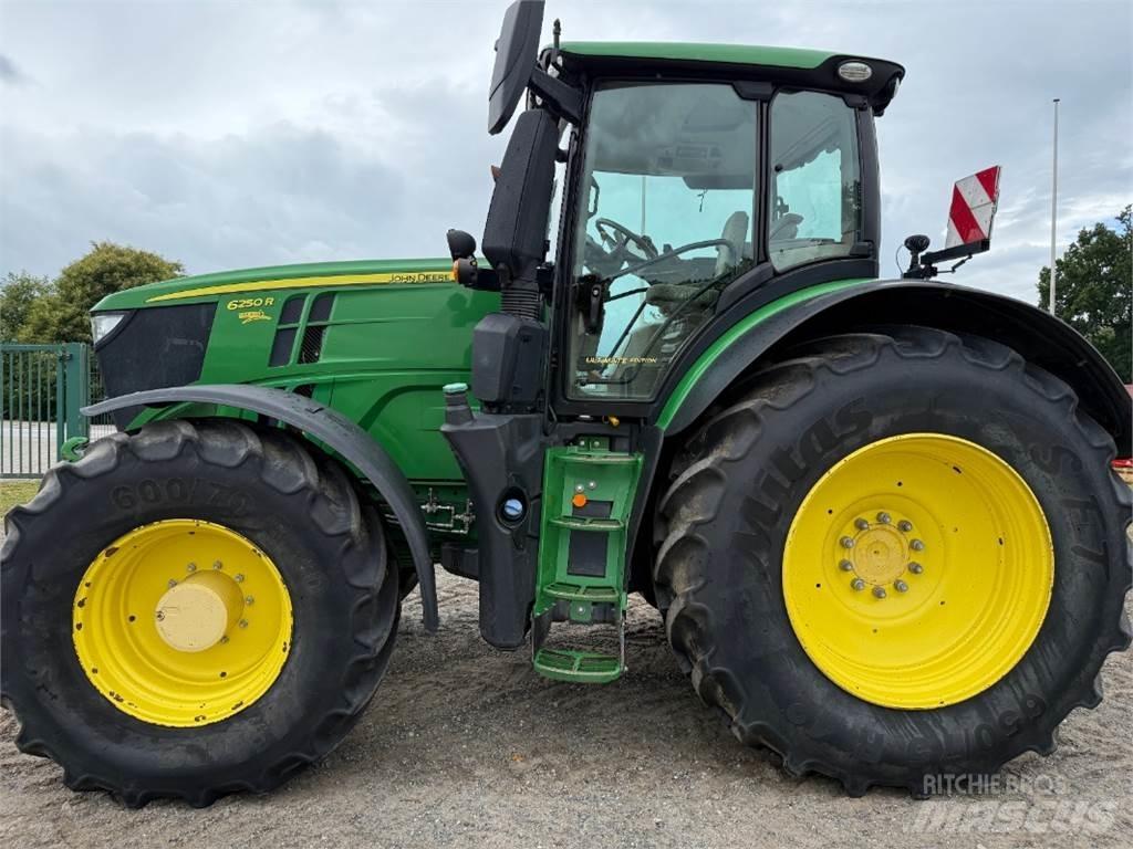 John Deere 6250R Maszyny rolnicze - Inne